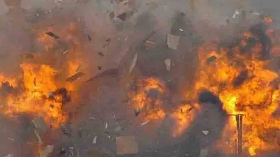 Major cylinder blast at Mumbai&#039;s Lalbaug, 20 injured; firetenders, jumbo tankers on spot 