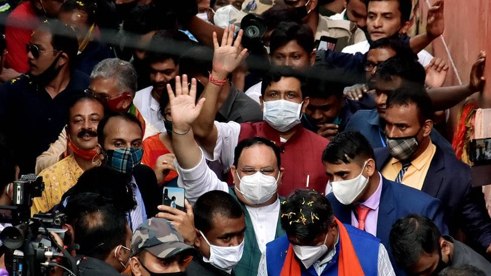 West Bengal: BJP president Nadda&#039;s convoy pelted with stones, Vijayvargiya&#039;s car badly damaged