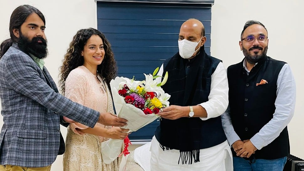 Kangana Ranaut meets Rajnath Singh, gets his blessings for film &#039;Tejas&#039;