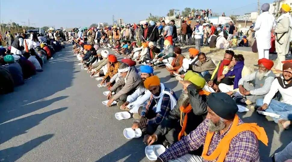 Khap Panchayat in Uttar Pradesh&#039;s Muzaffarnagar extends support to farmers&#039; protest against farm laws