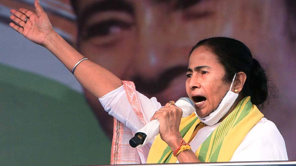 West Bengal CM Mamata Banerjee slams BJP, calls it &#039;Chambal ka dacoit&#039;; indirectly attacks rebel TMC leader Suvendu Adhikari