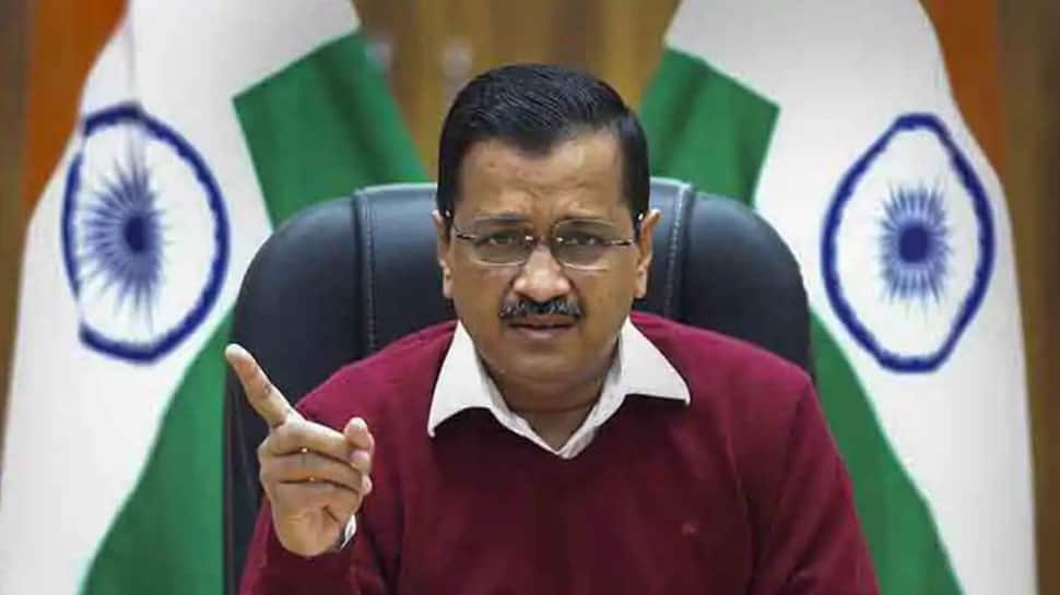 Delhi CM Arvind Kejriwal meets PWD officials to discuss road redesigning project