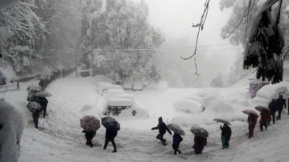 Kashmir records season’s coldest night, temperature in Srinagar drops to -6.4°C