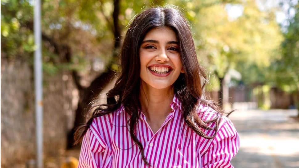 Sanjana Sanghi reveals how she juggled studies and acting early in her career