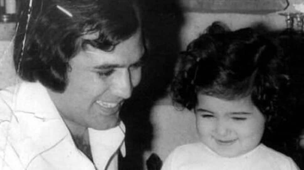 Twinkle Khanna shares adorable pic on father Rajesh Khanna’s birth anniversary!