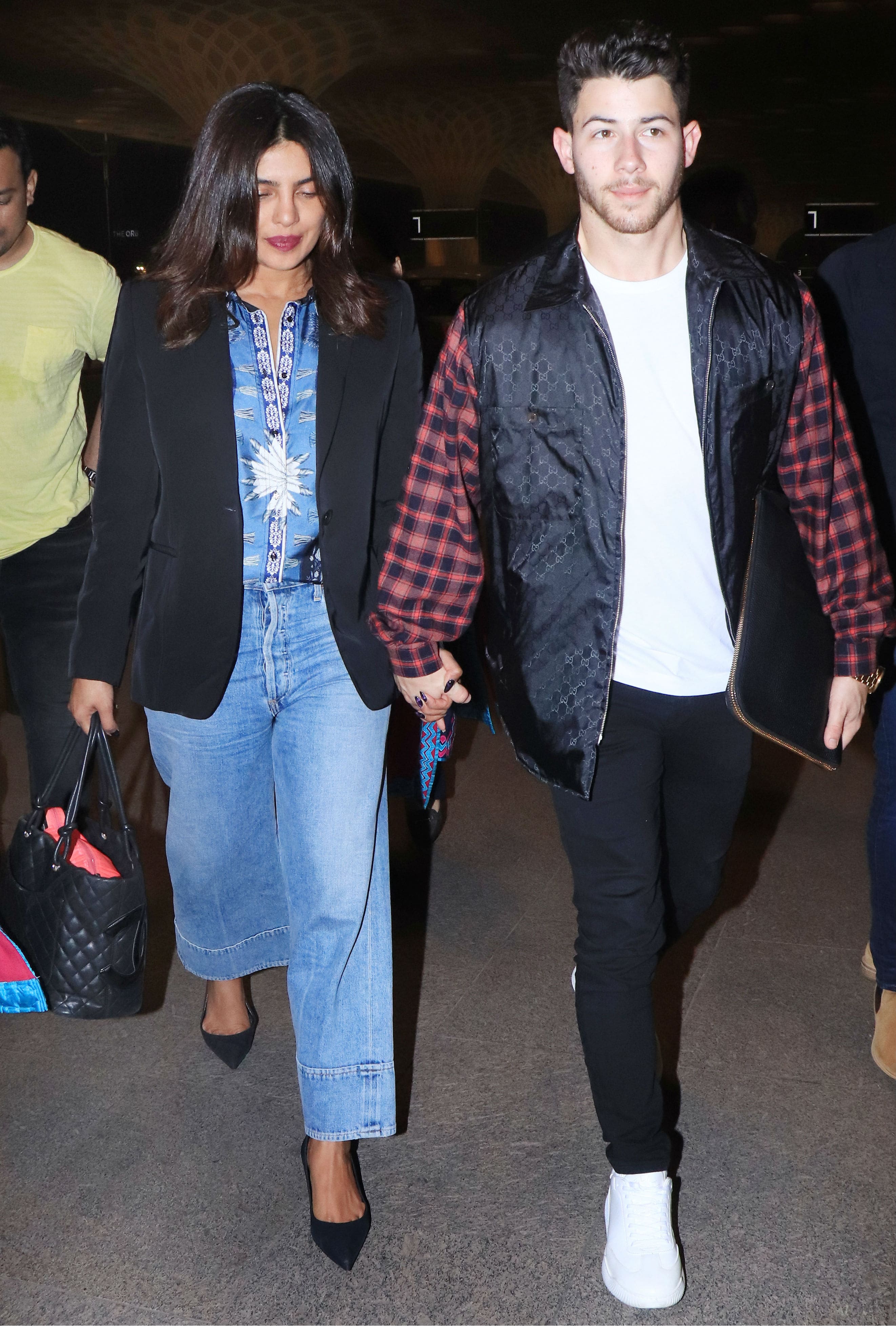 Inside Priyanka Chopra and Nick Jonas' 'lit and chill' weekend in Pune