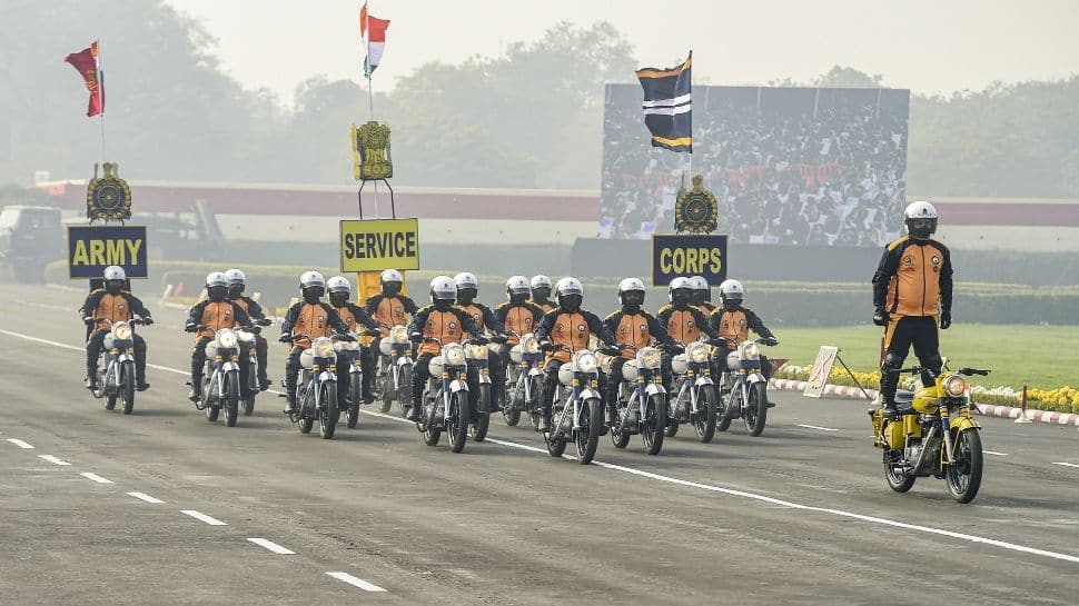 'Tornadoes' at the 73rd Army Day