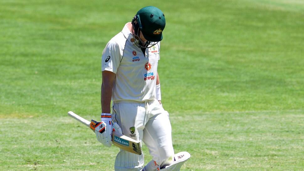 Steve Smith walks back disappointed after giving his wicket away to debutant Washington Sundar. (Photo: PTI)