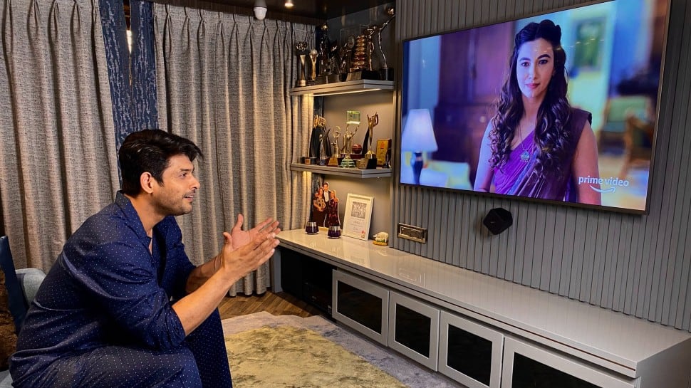 Bigg Boss 13 winner Sidharth Shukla watches Tandav, praises Gauahar Khan and netizens can&#039;t keep calm!