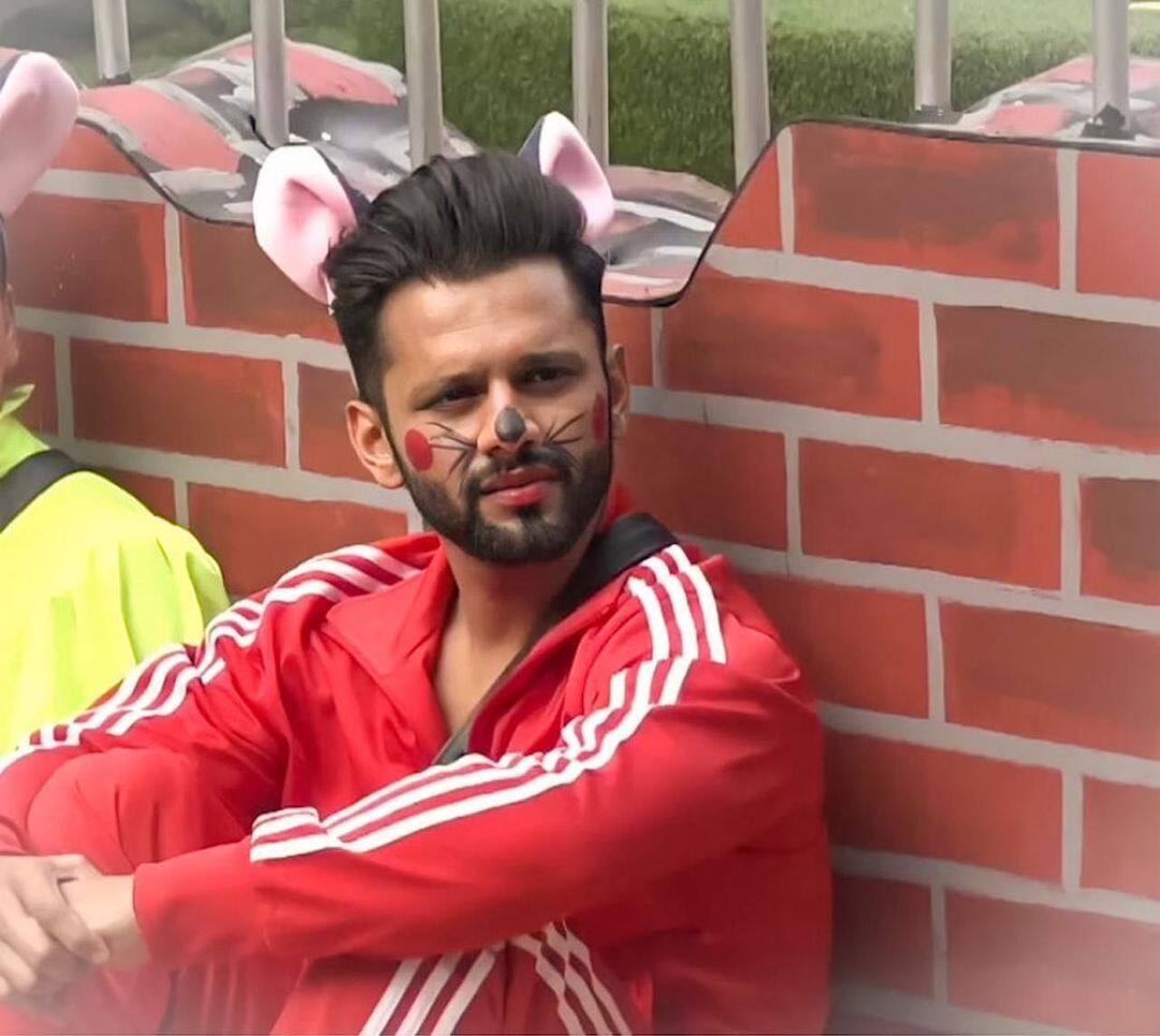 Rahul's looked the cutest in the 'Scientist and Mice' task