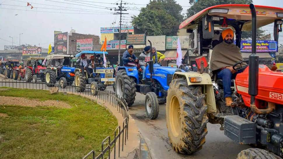 Delhi Police readies routes for Republic Day Kisan tractor rally, asks farmers to cooperate