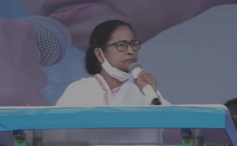 CM Mamata Banerjee flays BJP for insulting Bengali icons, says &#039;had to face taunts, insult in presence of PM Modi&#039;