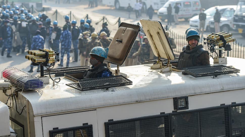 Centre suspends internet services temporarily in some parts of Delhi after farmers&#039; tractor rally turns violent