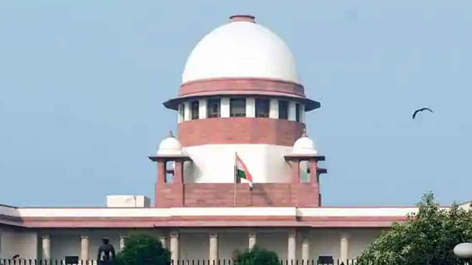 Skin to Skin contact: SC stays Bombay HC order acquitting man under POCSO