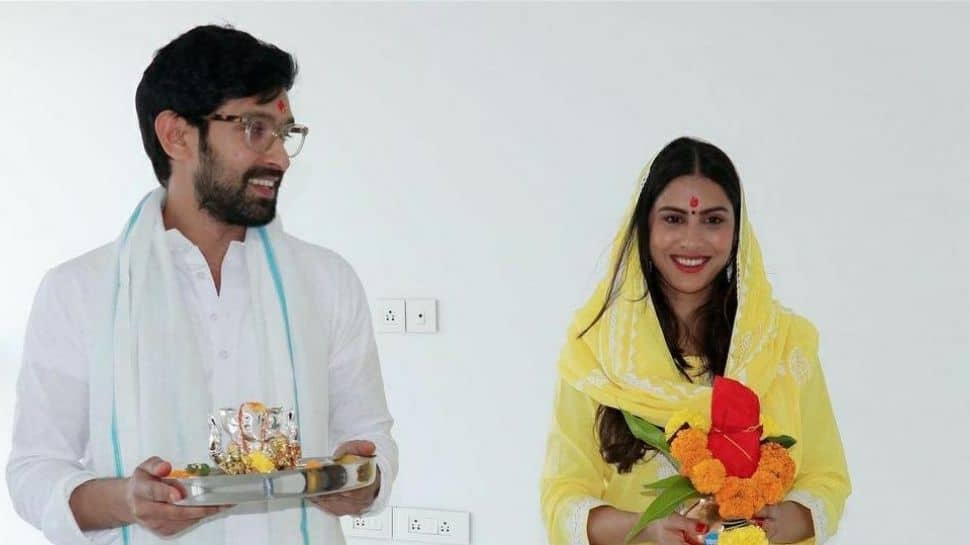 Read more about the article Has Vikrant Massey married fiancé Sheetal Thakur? This is what we know