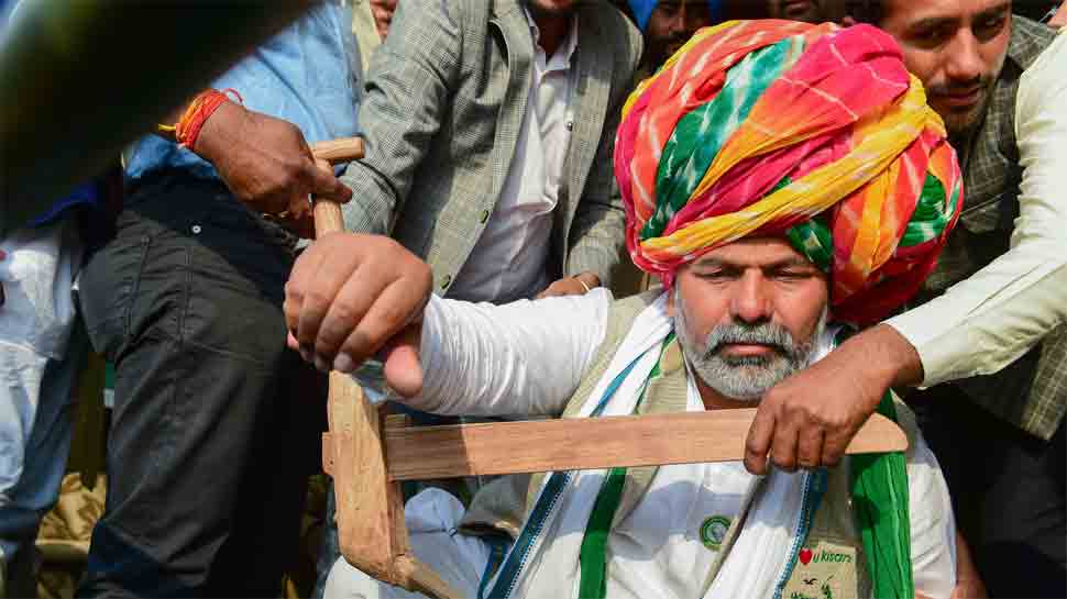 Farmer unions announce nationwide chakka jam on February 6, threaten to block state, national highways Farmer unions announce nationwide chakka jam on February 6, threaten to block state, national highways