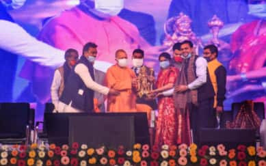 Vande Mataram singing: CM Yogi Adityanath participates in campaign to create World record 