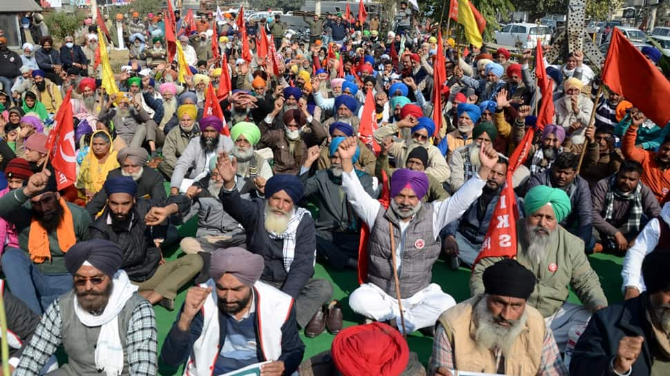 Farmers&#039; protest: Mobile internet curbs brought down to THESE two Haryana districts; check details