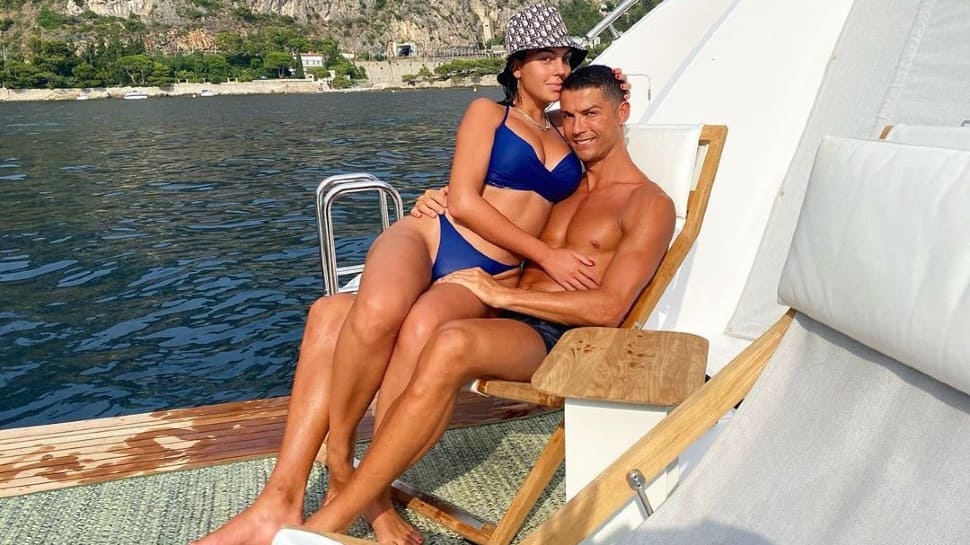 Cristiano Ronaldo and his girlfriend Georgina Rodriguez first met in 2015 in a store in Madrid and ever since their love story started. (Source: Twitter)