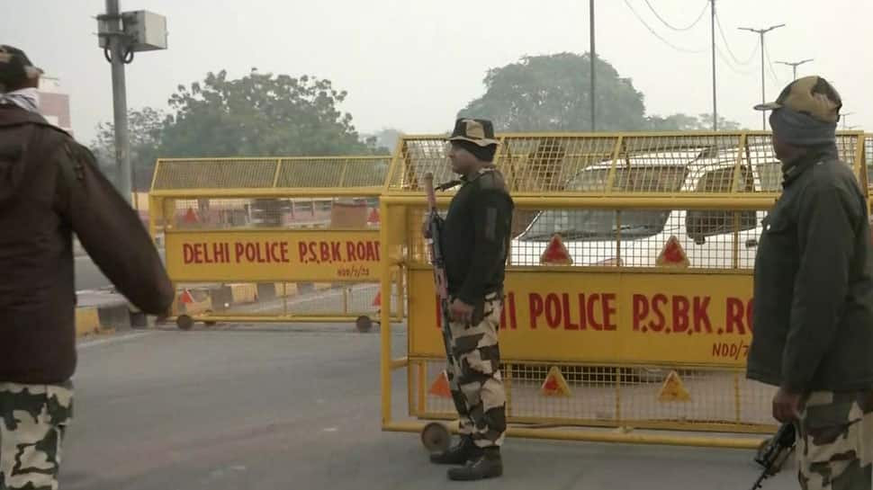 Delhi metro stations on high alert, heavy security at Red Fort in view of farmers&#039; &#039;chakka jam&#039;