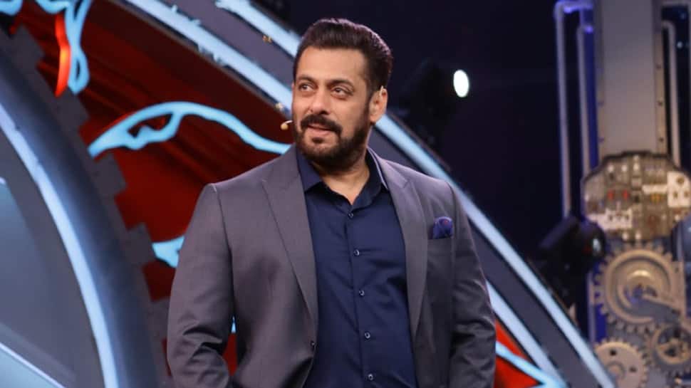 Read more about the article Bigg Boss 14 host Salman Khan loses his cool over Rakhi Sawant’s antics