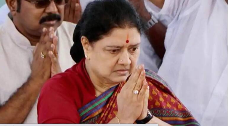 Former AIADMK leader Sasikala heads to Tamil Nadu after completing COVID-19 quarantine in Bengaluru