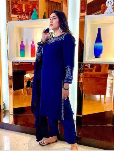 Sapna Choudhary blue suit