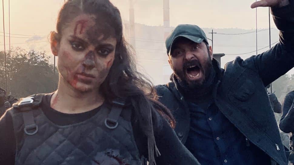 Dhaakad Kangana Ranaut works non-stop for action stunts, shares all &#039;bruised up&#039; pic from sets!