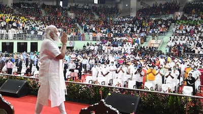 PM Narendra Modi inaugurated new projects in Kerala on Sunday
