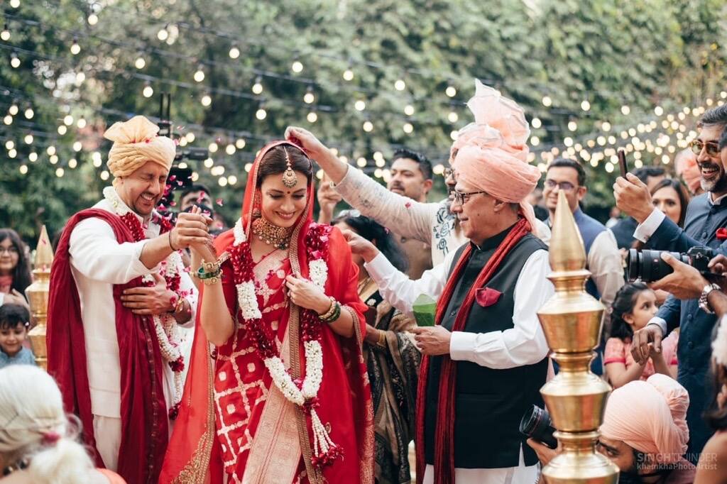 Dia Mirza and Vaibhav Rekhi opted for traditional attires for their wedding