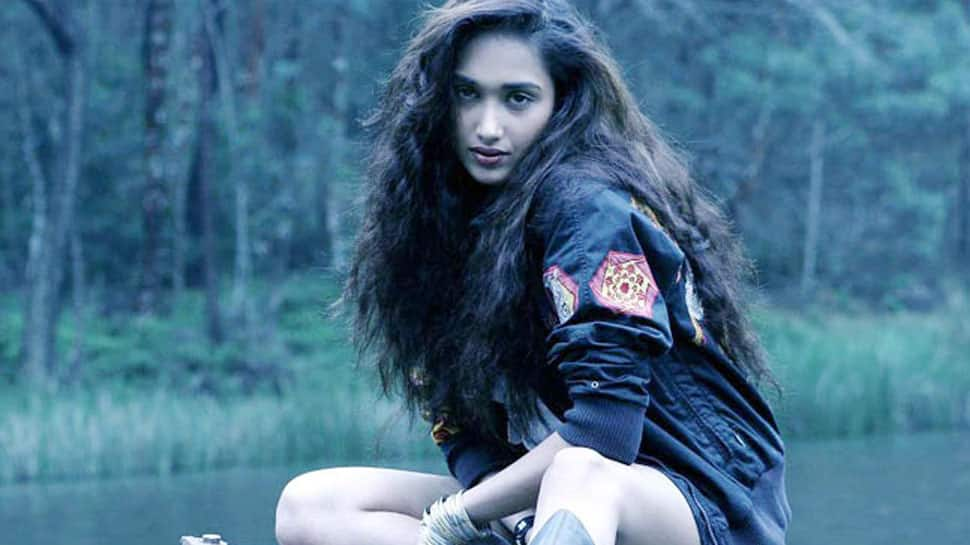 Jiah Khan's education