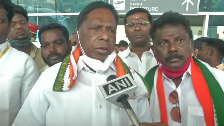 Narayanaswamy resigns as Puducherry CM after losing majority in Assembly, attacks Centre