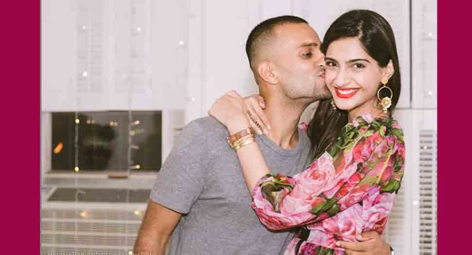 Sonam Kapoor shares candid photo of husband Anand Ahuja, calls him &#039;workaholic&#039;