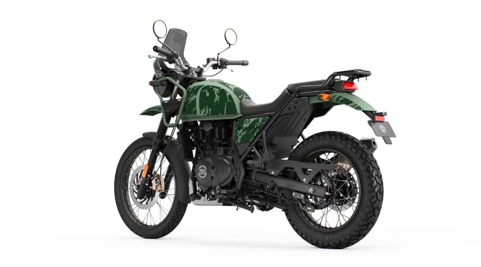 Royal Enfield Himalayan still uses the same 411cc single-cylinder motor which produces 24.31PS of power and 32Nm of peak torque which is mated to a 5-speed gearbox.
