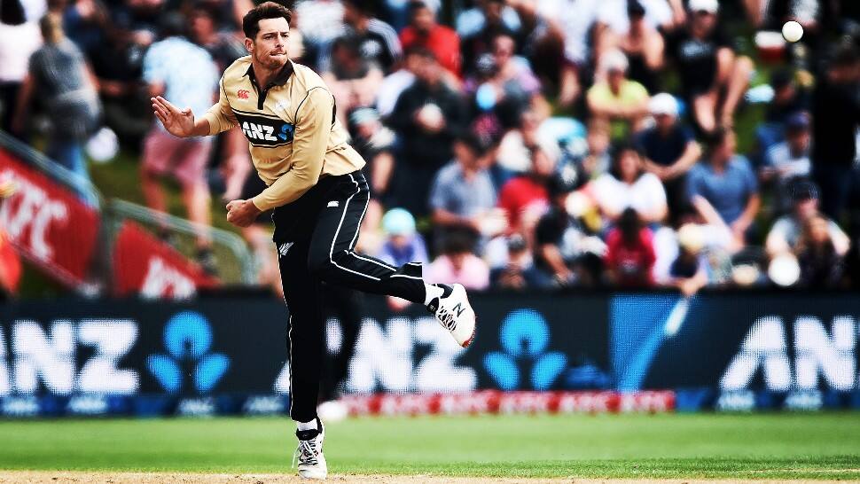 NZ's Mitchell Santner bowls in his 50th T20 match against Australia in Dunedin. (Source: Twitter)