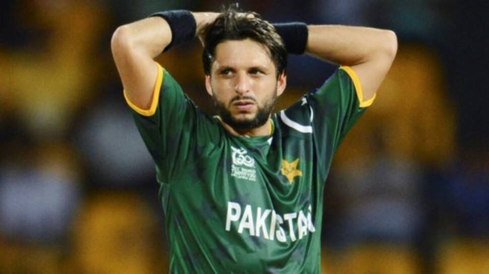 Is Shahid Afridi the youngest cricketer to notch ODI ton, latest tweet says NO! 