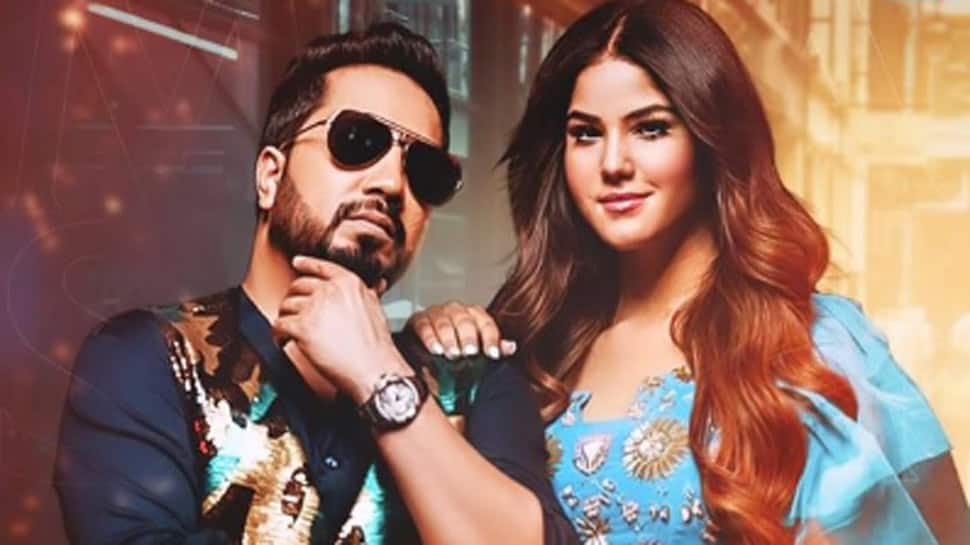 Mika Singh responds to casting Sunny Leone lookalike in new video