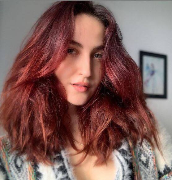 Elli AvrRam red hair