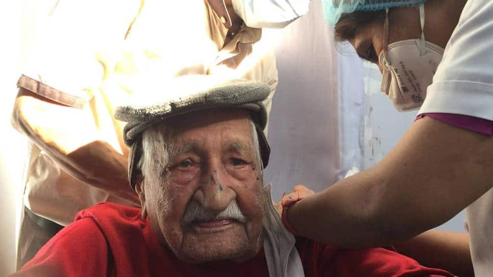 Delhi: 104-year-old man gets COVID-19 vaccine, no adverse effects reported