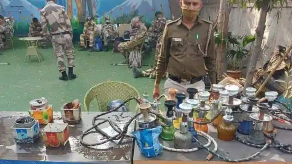 ‘Ab Pawri nahi ho rahi hai’ tweets Delhi Police after it seizes 24 hookahs from restaurant 