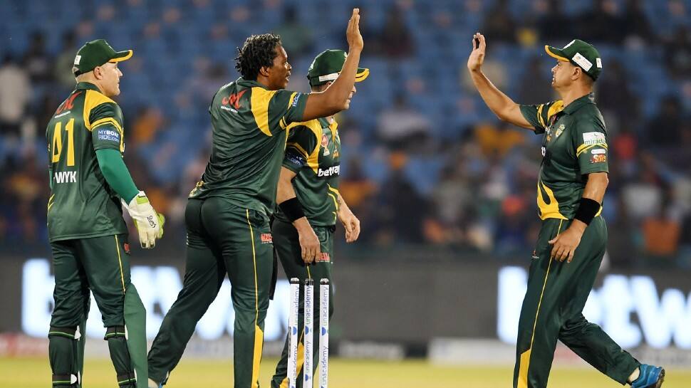 SA Legends paceman Makhya Ntini celebrates after picking up a wicket against England Legends in their Road Safety World Series clash in Raipur. (Source: Twitter)