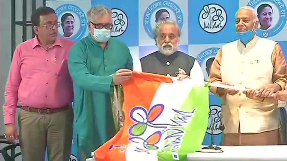 Ex-BJP leader Yashwant Sinha joins Mamata Banerjee&#039;s Trinamool Congress ahead of West Bengal assembly election 2021  