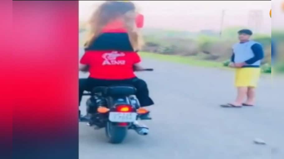 Fine of Rs 11000 slapped on 'Bullet Girls', stunt video went viral on ...