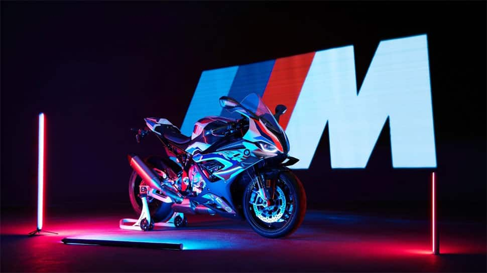 Pure racing technology on BMW S 1000 RR