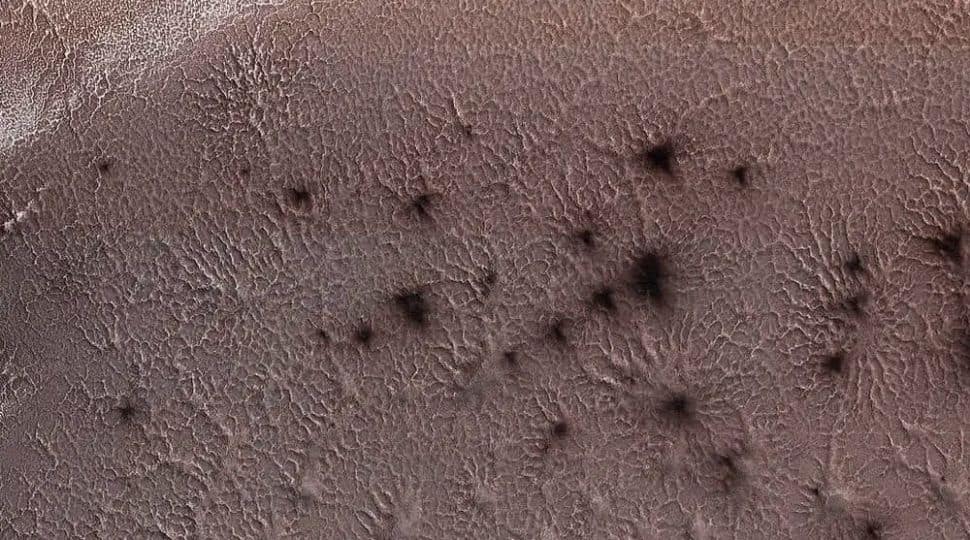 Curious case of &#039;Spiders on Mars&#039;, NASA working on this weird mystery