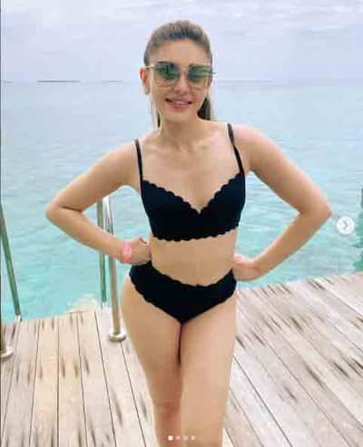 Shefali Jariwala shares drool-worthy pictures from Maldives