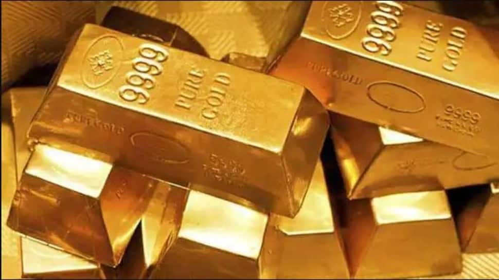 Gold Price Today, 27 March 2021: Gold dips below Rs 44,000 mark, check prices in other cities