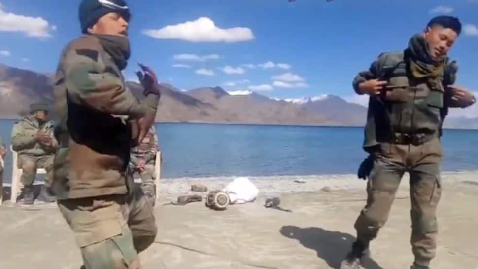 Indian Army jawans dance to peppy track at Pangong Tso lake, Netizens heap love - Watch