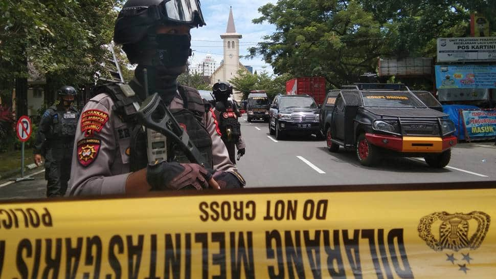 Indonesia church bombing: Suspected suicide bombers hit Sunday Mass, 14 wounded