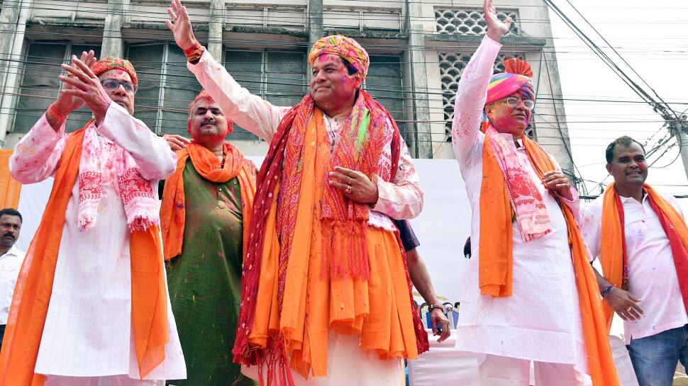 The Assam CM took part in a public Holi celebration